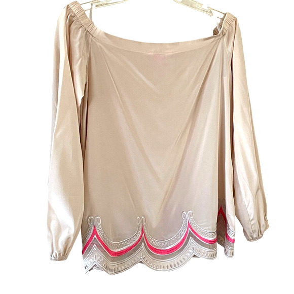 LILLY PULITZER Adira Women's Size XS Oyster Shell Pink Off-The-Shoulder Silk Top - Picture 6 of 8